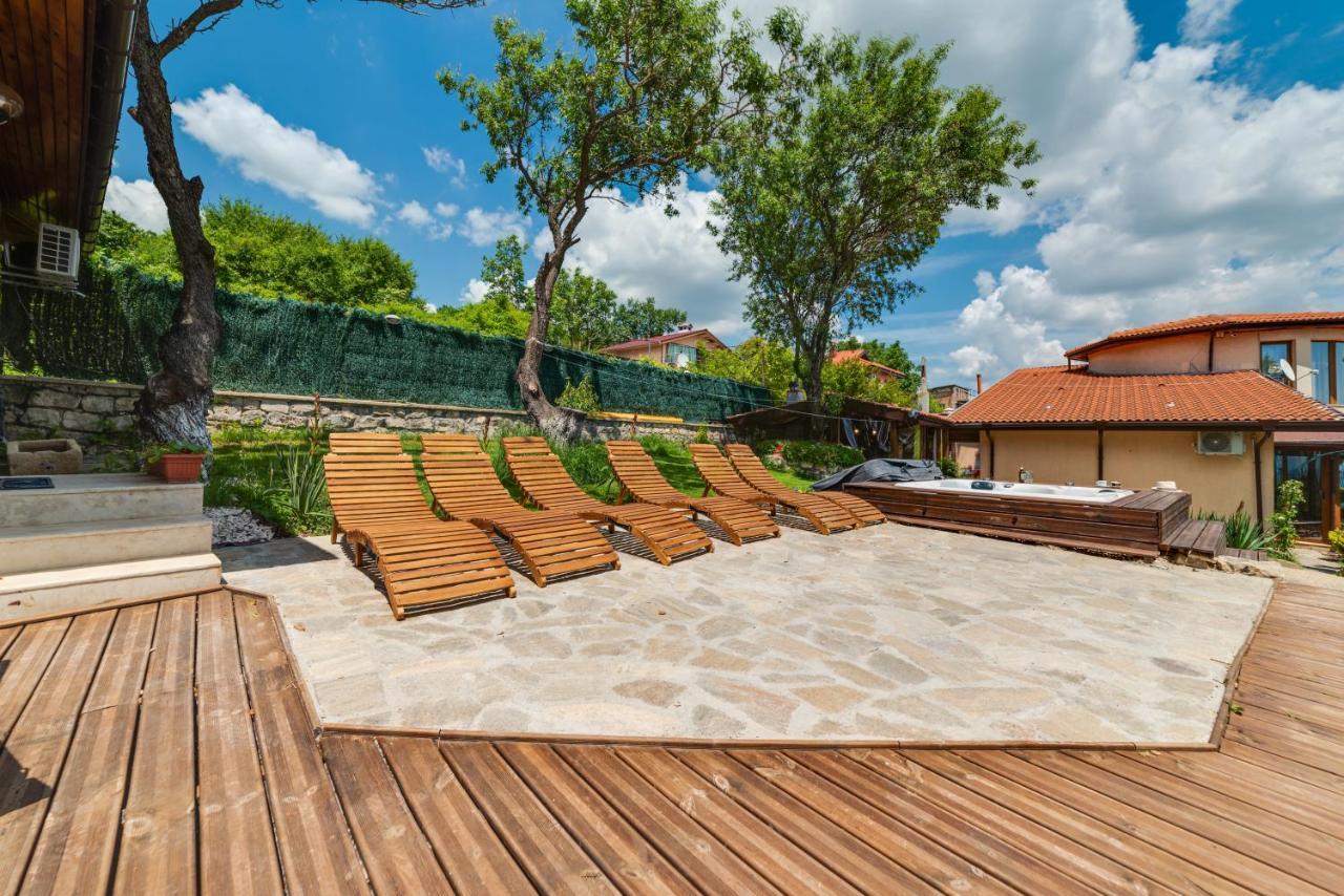 Sunny House Izgrev Βίλα Μπαλτσίκ Εξωτερικό φωτογραφία