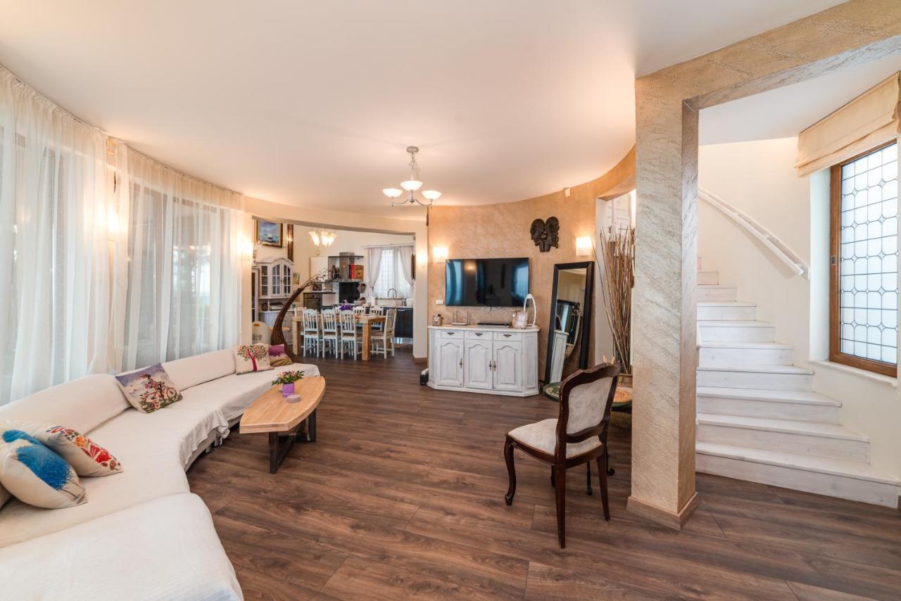Sunny House Izgrev Βίλα Μπαλτσίκ Εξωτερικό φωτογραφία