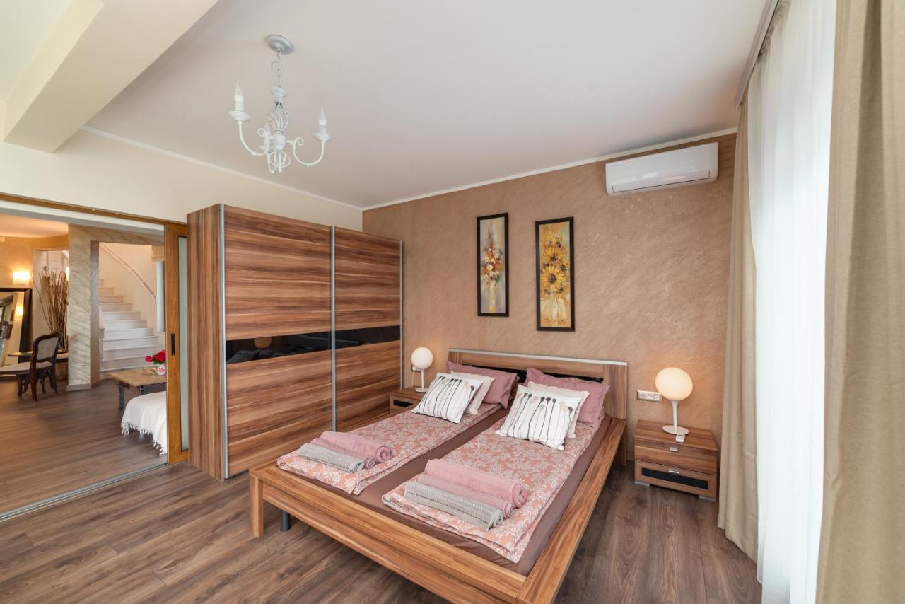 Sunny House Izgrev Βίλα Μπαλτσίκ Εξωτερικό φωτογραφία